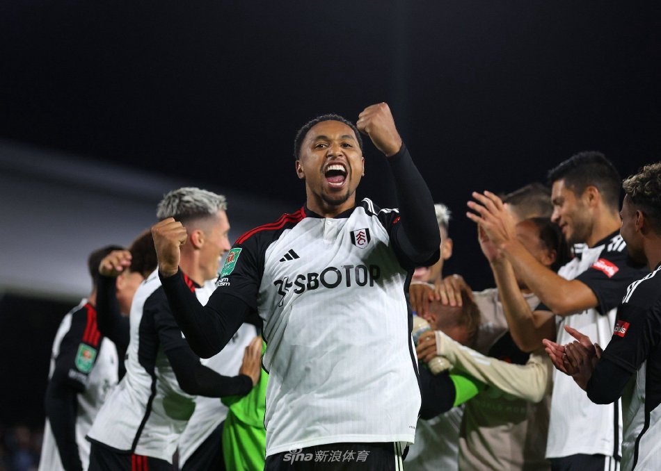 戴维斯在慕 戴维斯在慕